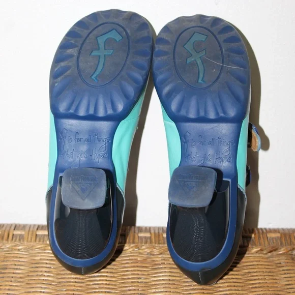 John Fluevog Teal & Navy Mary Jane Heels.  Sz. 10 - Picture 8 of 12